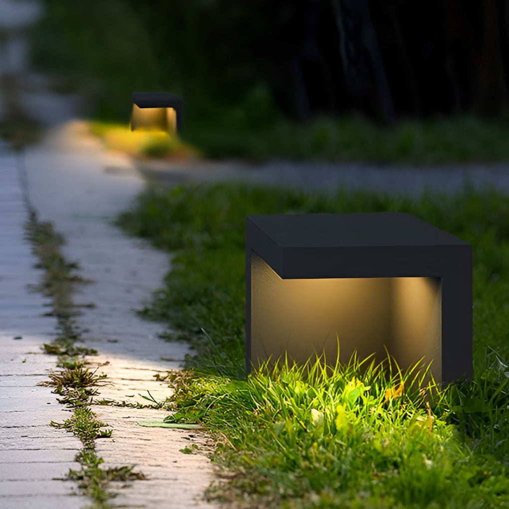 Half-Cut Rectangular Fixture Modern Outdoor Path Light in Gray, LED 4.5W, IP54 Waterproof