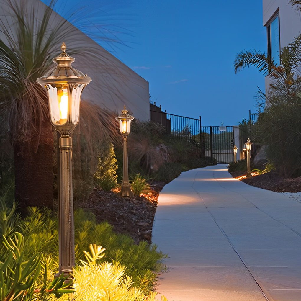 Bronze Street Lamp European Style Elegant Aluminum LED Light