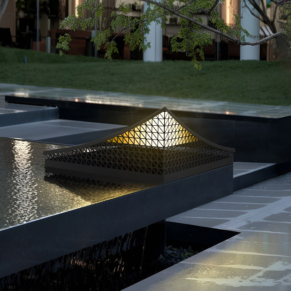 Curved Landscape Light Industrial Grid-Design Landscape Light