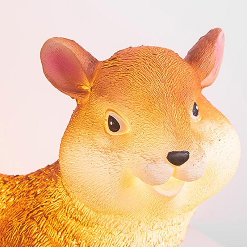 Resin Squirrel Outdoor Garden Light Modern LED Waterproof Landscape Lighting