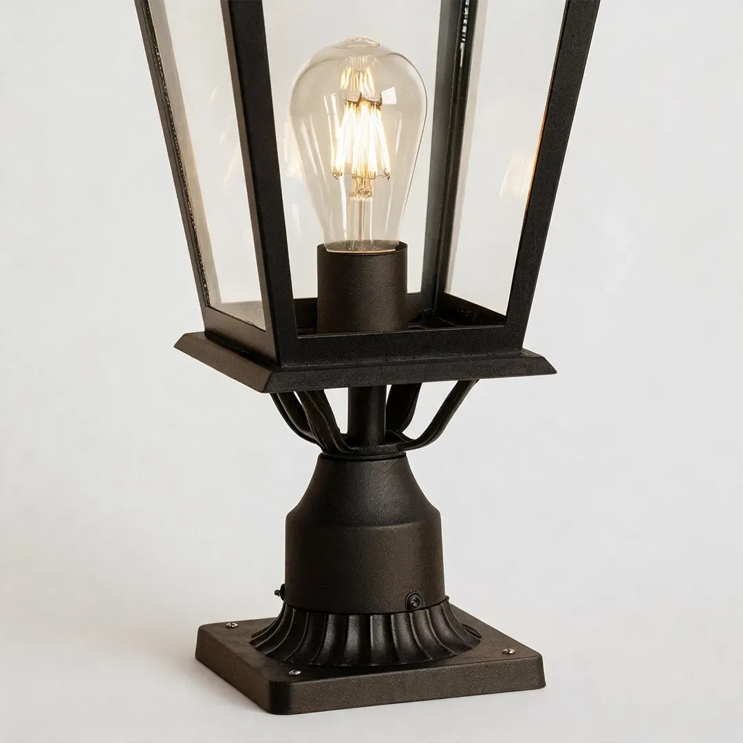 2 PCS Exterior Pillar Lights European Vintage Aluminum Light