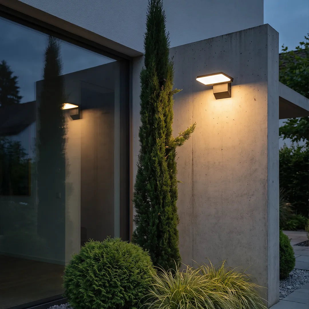 Industrial Wall Light Outdoor Adjustable Waterproof Aluminum Lamp