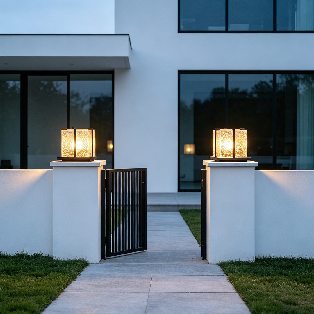 Outdoor Garden Pillar Lights Modern Metal Square Courtyard Light