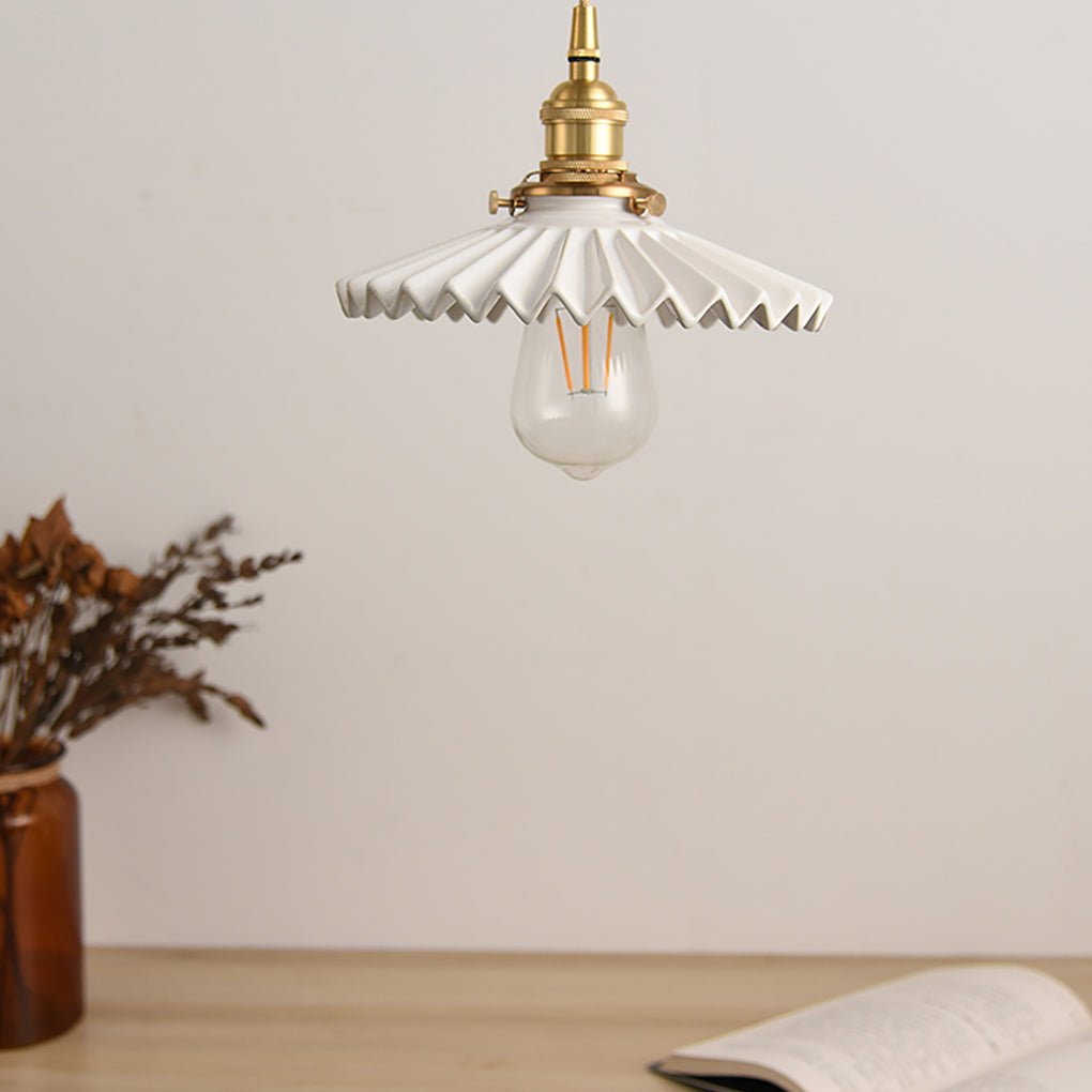 Nordic Vintage Ceramic Pleated Design Brass LED Pendant Lighting for Bedside Dining-table