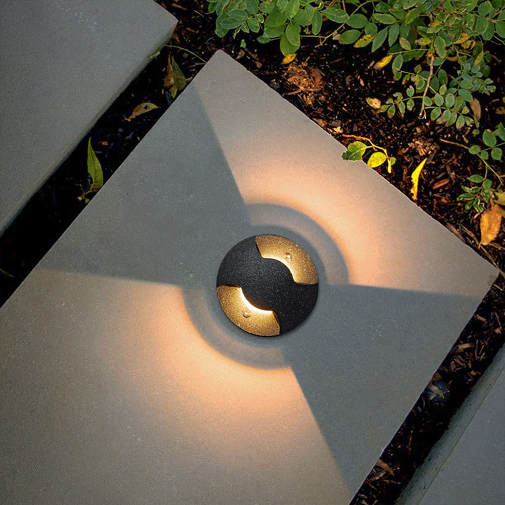 Sleek LED Cap Light for Garden Stairs, Deck & Pathways