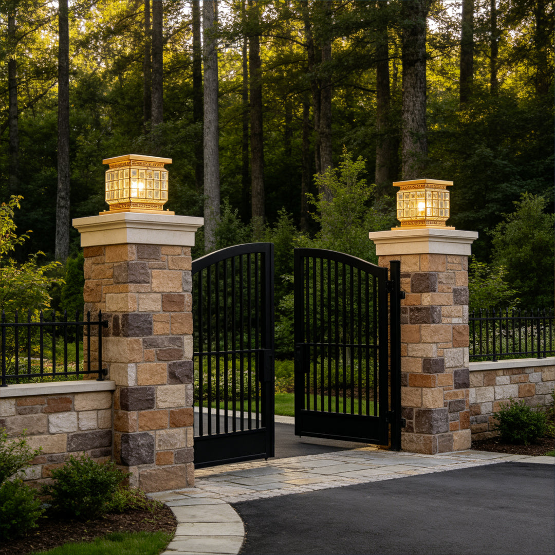 Outdoor Pillar Lights Solar Modern Decorate All-Copper Light