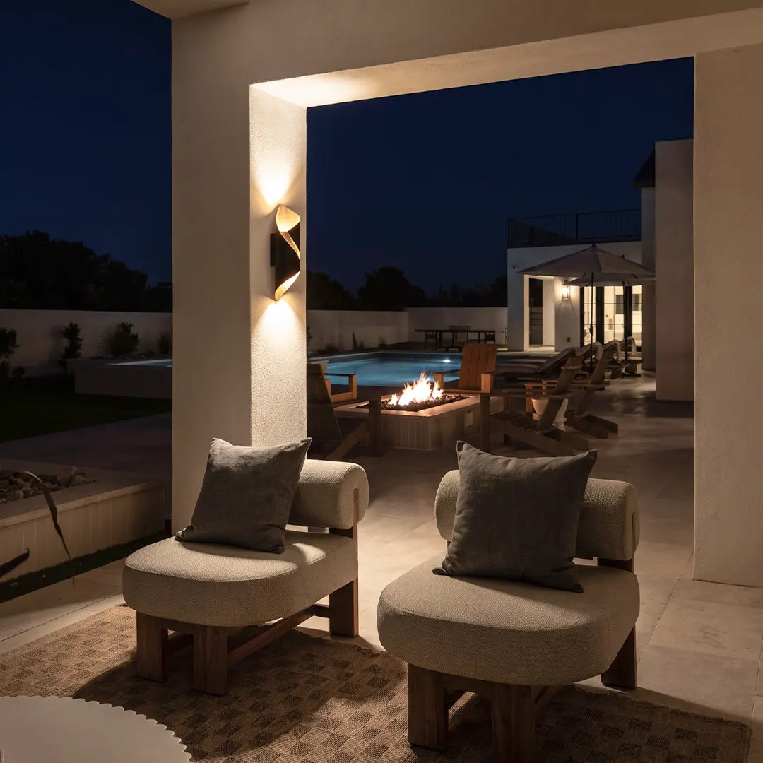 Outdoor Up Down Wall Light Modern LED Waterproof Light