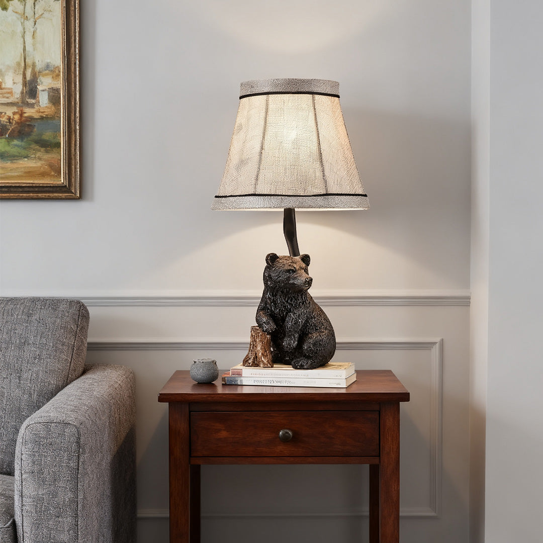 Resin Table Lamp European-Style Elegant Bear Stylish Decorative Light