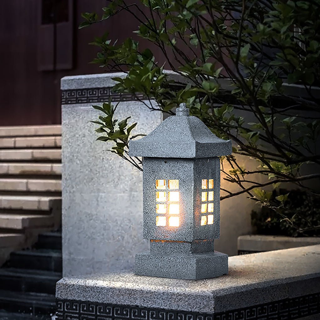 Sturdy and Stylish Imitation Stone Light for Outdoor Landscaping